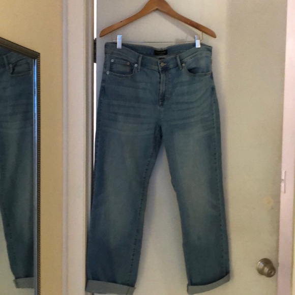 Banana Republic Pants - Banana Republic girlfriend jeans Banana Republic Pants - Banana Republic girlfriend jeans